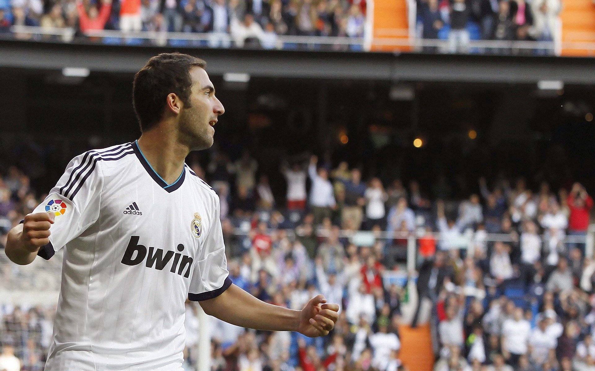 若日尼奥的爆发，国际米兰战术如何成功压制尼日利亚的攻势